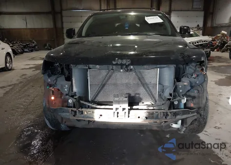 2011 Jeep Grand Cherokee Laredo из США, поврежденный, VIN 1J4RR4GGXBC589853